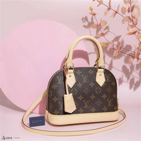 louis vuitton bb alma bag